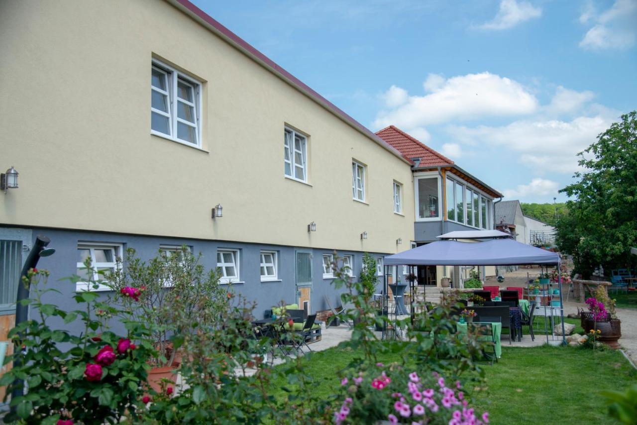 Ranchzimmer Am Hippo-Campus Reit- Und Therapiezentrum Deutsch Haslau Exterior foto